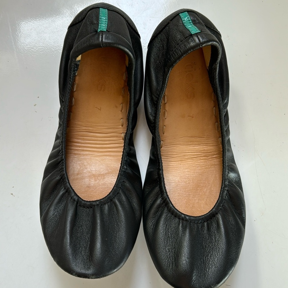 Tieks black 7